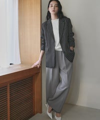 身長：168cm　着用サイズ：FREE　B：81 / W：60 / H：89