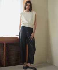 身長：175cm　着用サイズ：FREE　B：82 / W：60 / H：90
