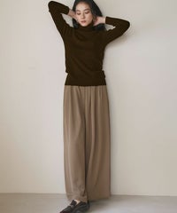 身長：168cm　着用サイズ：FREE　B：81 / W：60 / H：89