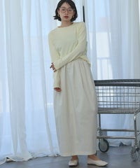 身長：157cm　着用サイズ：FREE　B：82 / W：63 / H：87