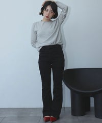 身長：157cm　着用サイズ：FREE　B：82 / W：63 / H：87