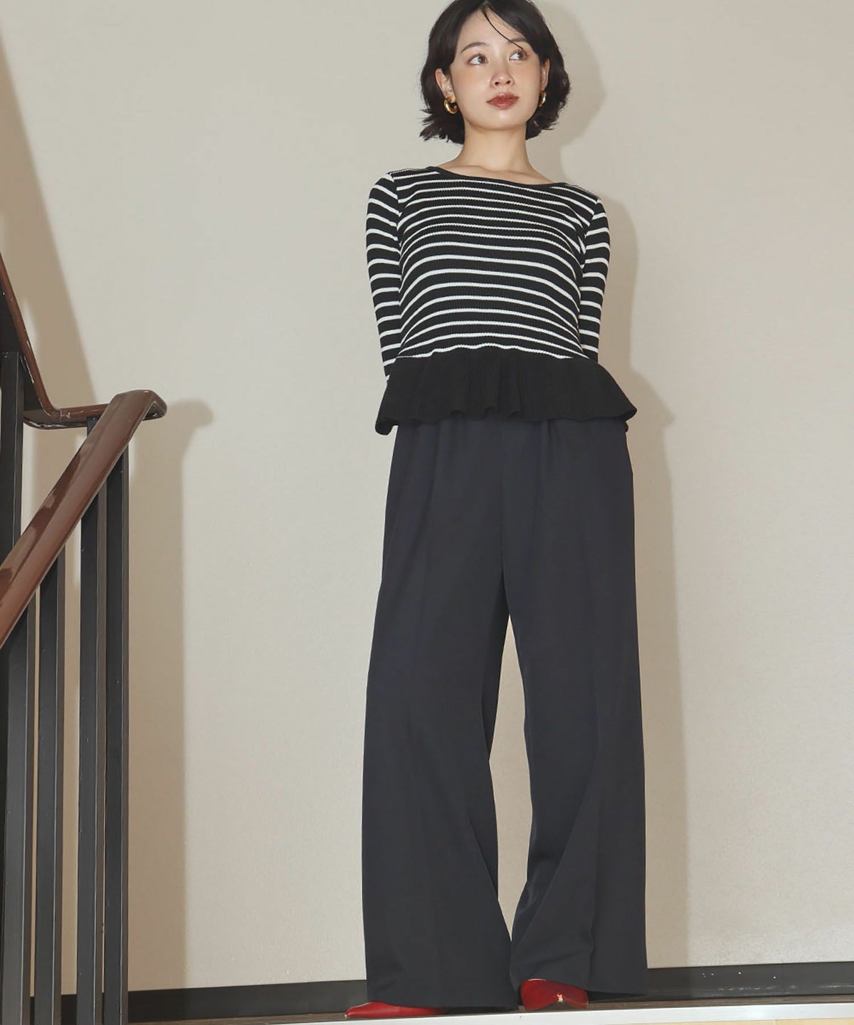身長：157cm　着用サイズ：FREE　B：82 / W：63 / H：87