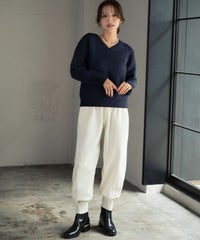身長：170cm　着用サイズ：FREE　B：86 / W：61 / H：87