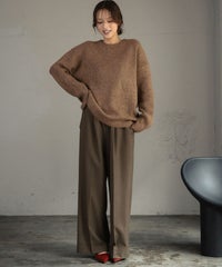 身長：170cm　着用サイズ：FREE　B：86 / W：61 / H：87