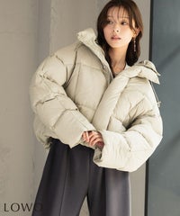 身長：170cm　着用サイズ：FREE　B：86 / W：61 / H：87