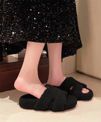 ブラック