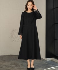 身長：170cm　着用サイズ：Mサイズ　B：86 / W：61 / H：87