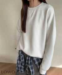 オフホワイト