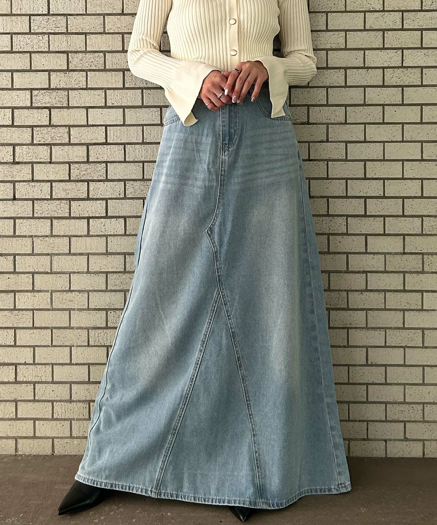 ブルー