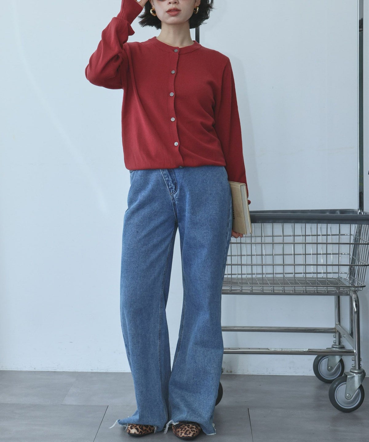 身長：157cm　着用サイズ：FREE　B：82 / W：63 / H：87