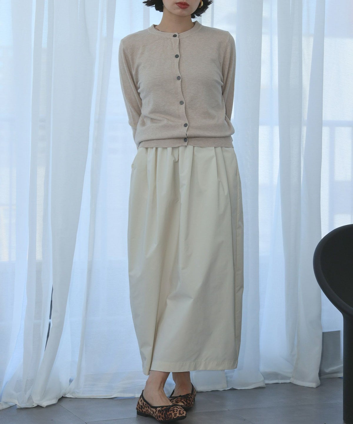 身長：157cm　着用サイズ：FREE　B：82 / W：63 / H：87