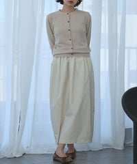 身長：157cm　着用サイズ：FREE　B：82 / W：63 / H：87