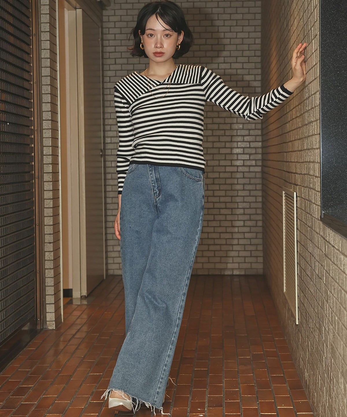身長：157cm　着用サイズ：FREE　B：82 / W：63 / H：87