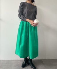 身長：160cm　着用サイズ：FREE