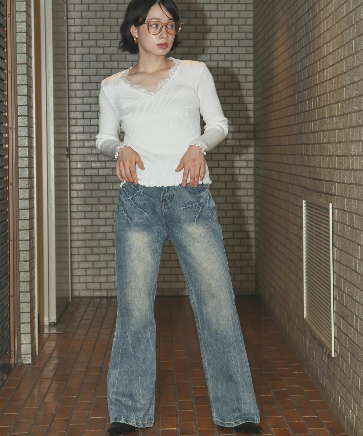身長：157cm　着用サイズ：FREE　B：82 / W：63 / H：87