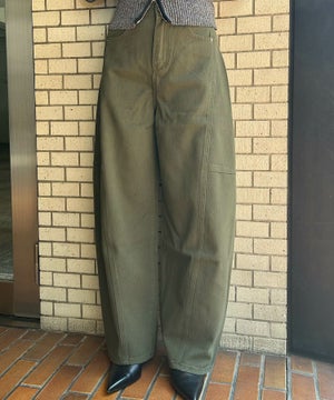 グリーン