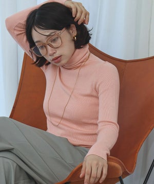 ピンク