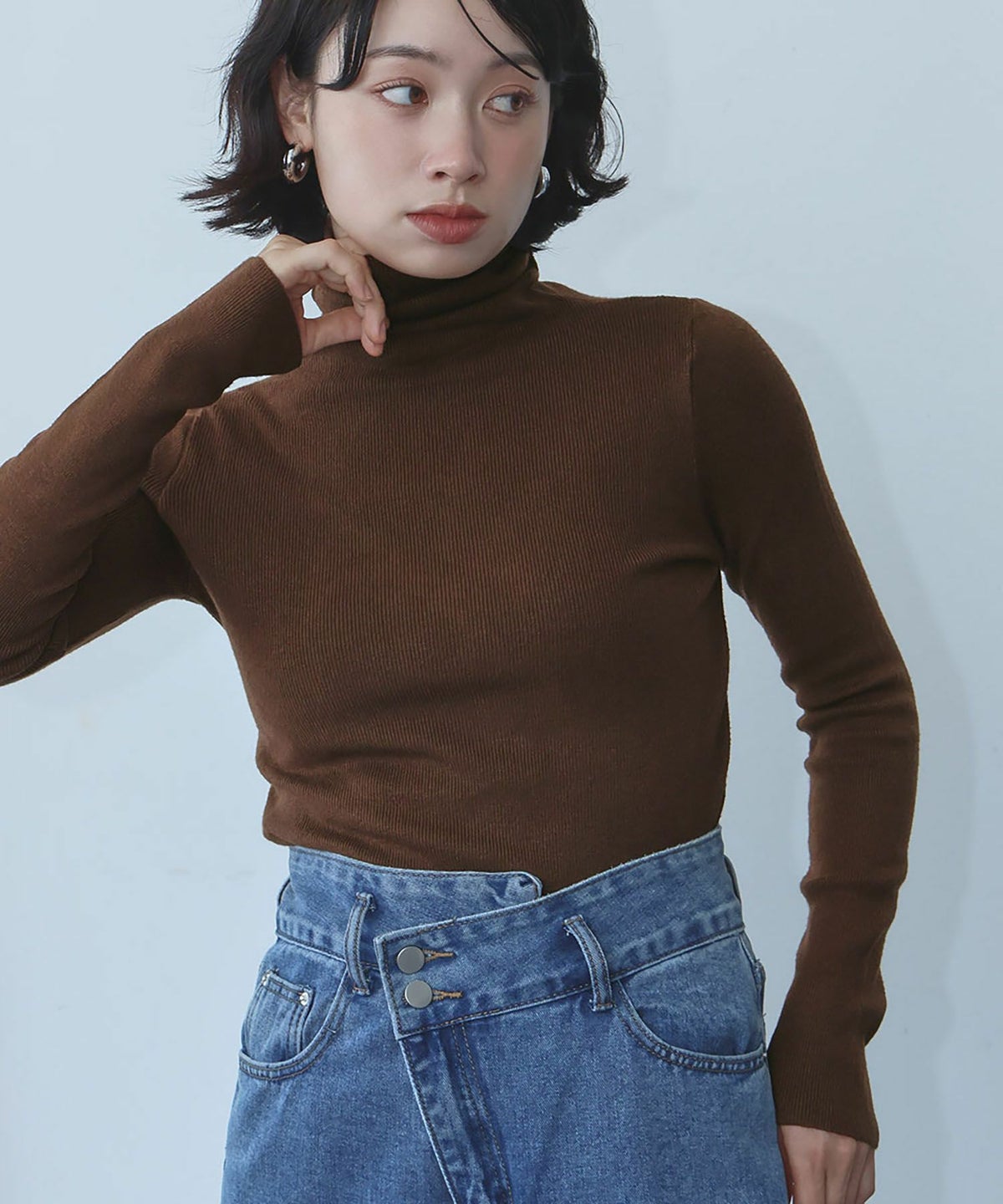 身長：157cm　着用サイズ：FREE　B：82 / W：63 / H：87