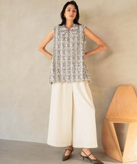 身長：177cm　着用サイズ：オリジナルサイズ　B：80 / W：60 / H：88