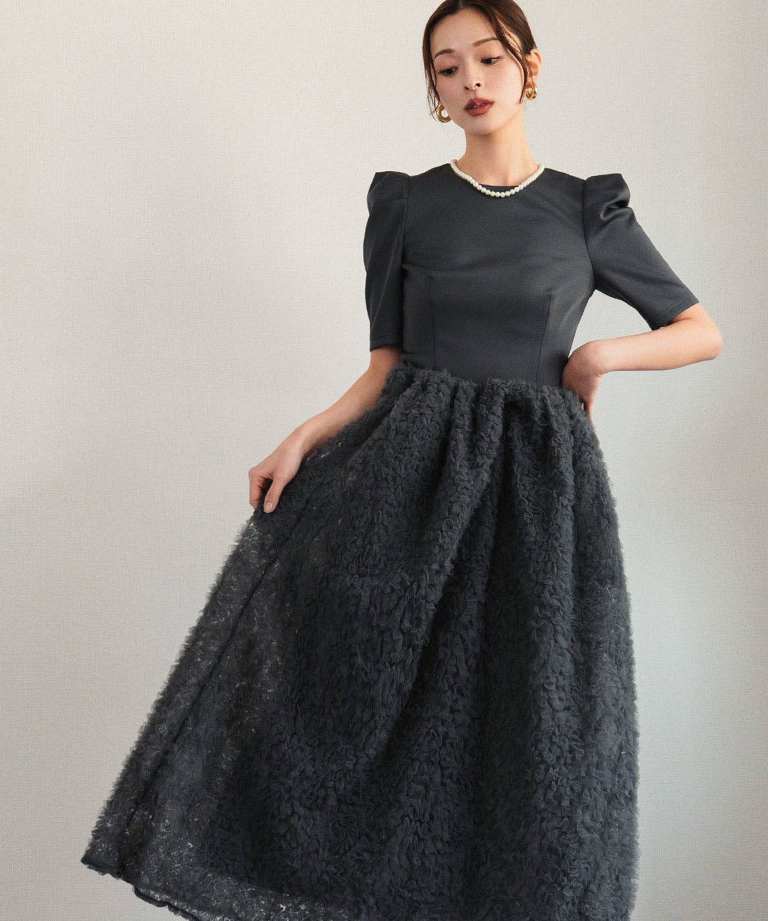 パフスリーブトップス＆ボリュームスカートセットアップパーティードレス 結婚式・お呼ばれ対応 | トップス＆スカート2点セットドレス