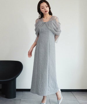 身長：170cm　着用サイズ：Mサイズ　B：86 / W：61 / H：87