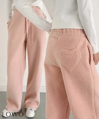 ピンク