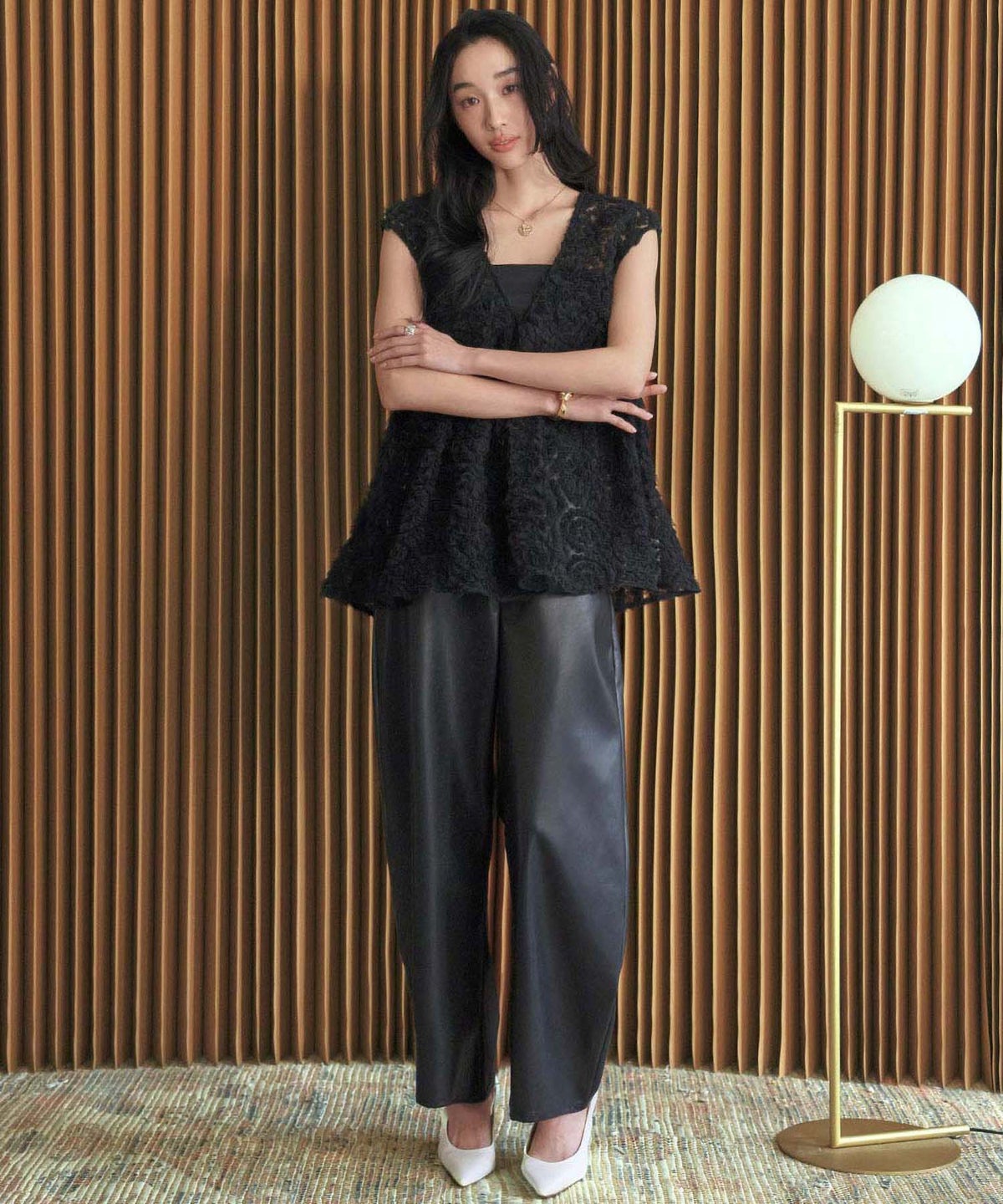 身長：170cm　着用サイズ：FREE　B：78 / W：59 / H：85