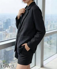 ブラック