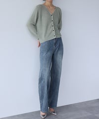 身長：165cm　着用サイズ：Mサイズ　B：77 / W：57 / H：85