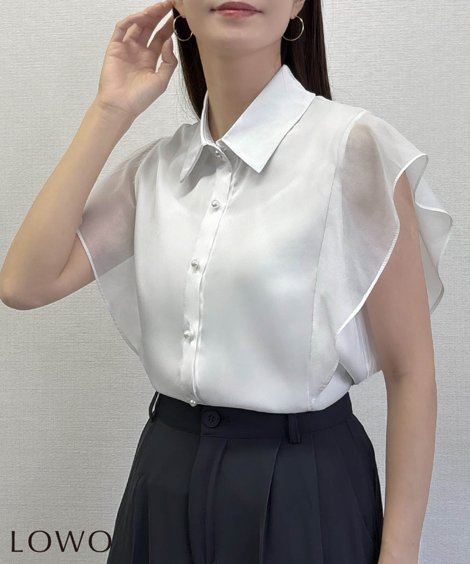 ホワイト