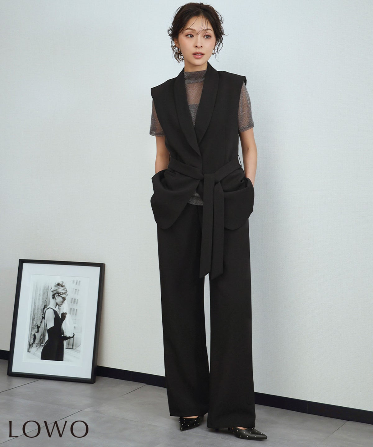 身長：170cm　着用サイズ：FREE　B：86 / W：61 / H：87