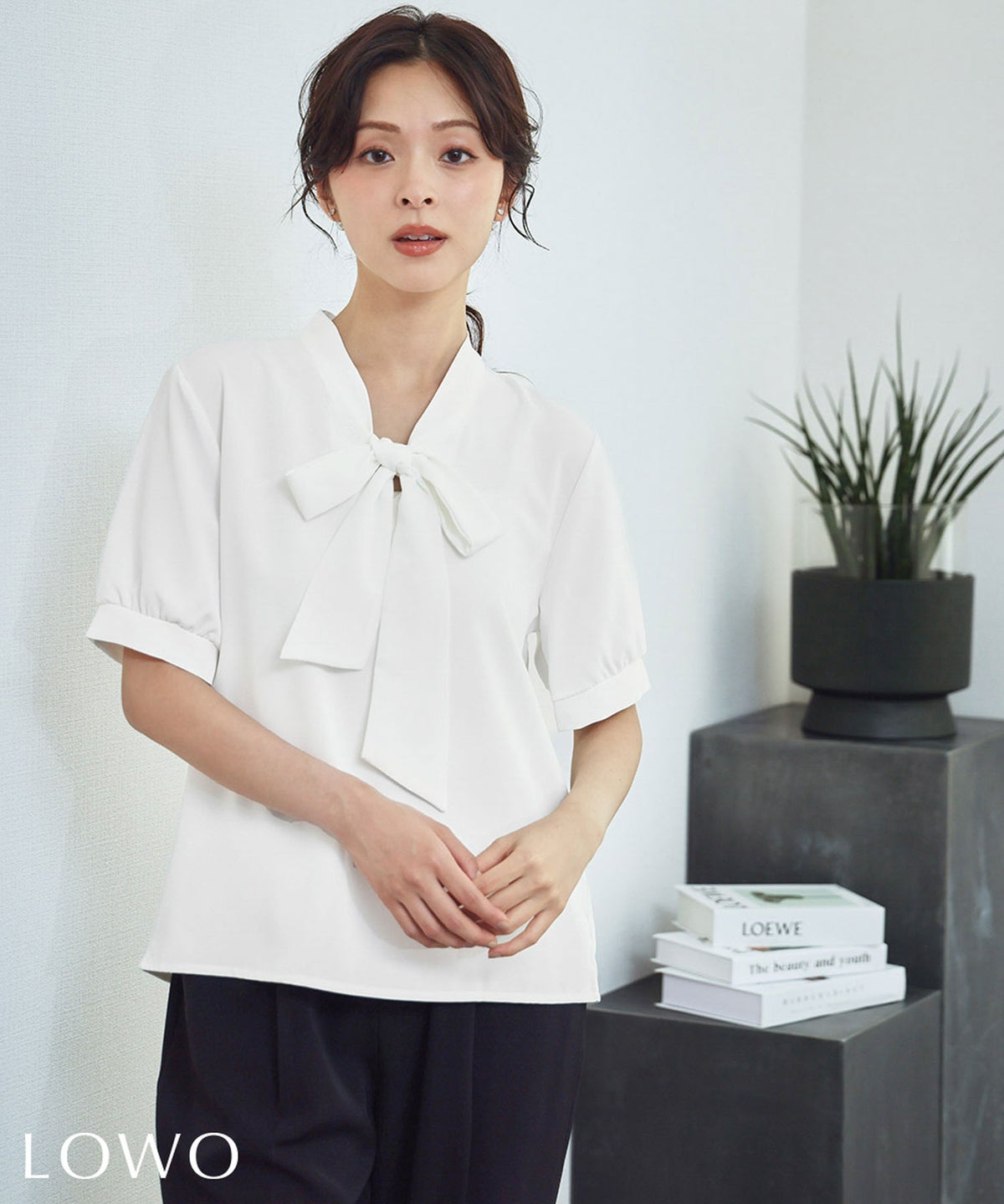 身長：170cm　着用サイズ：FREE　B：86 / W：61 / H：87