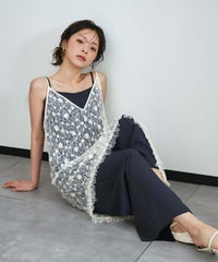 身長：170cm　着用サイズ：Lサイズ　B：86 / W：61 / H：87