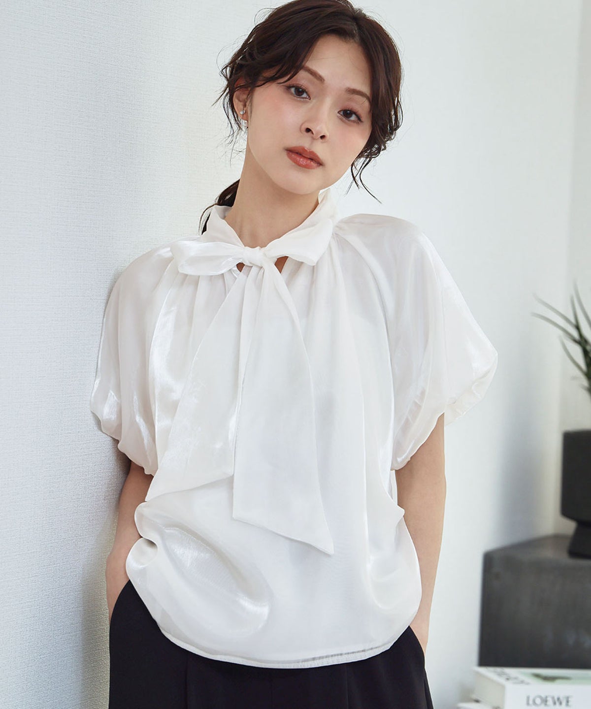 身長：170cm　着用サイズ：FREE　B：86 / W：61 / H：87