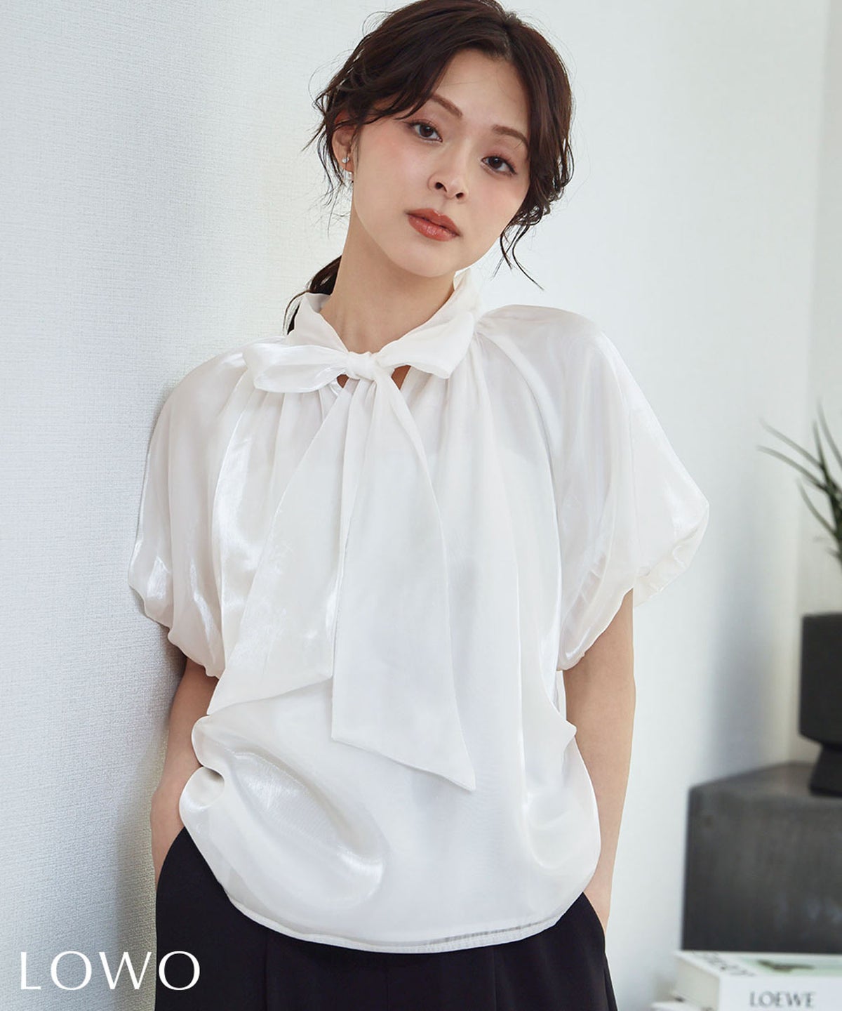 身長：170cm　着用サイズ：FREE　B：86 / W：61 / H：87