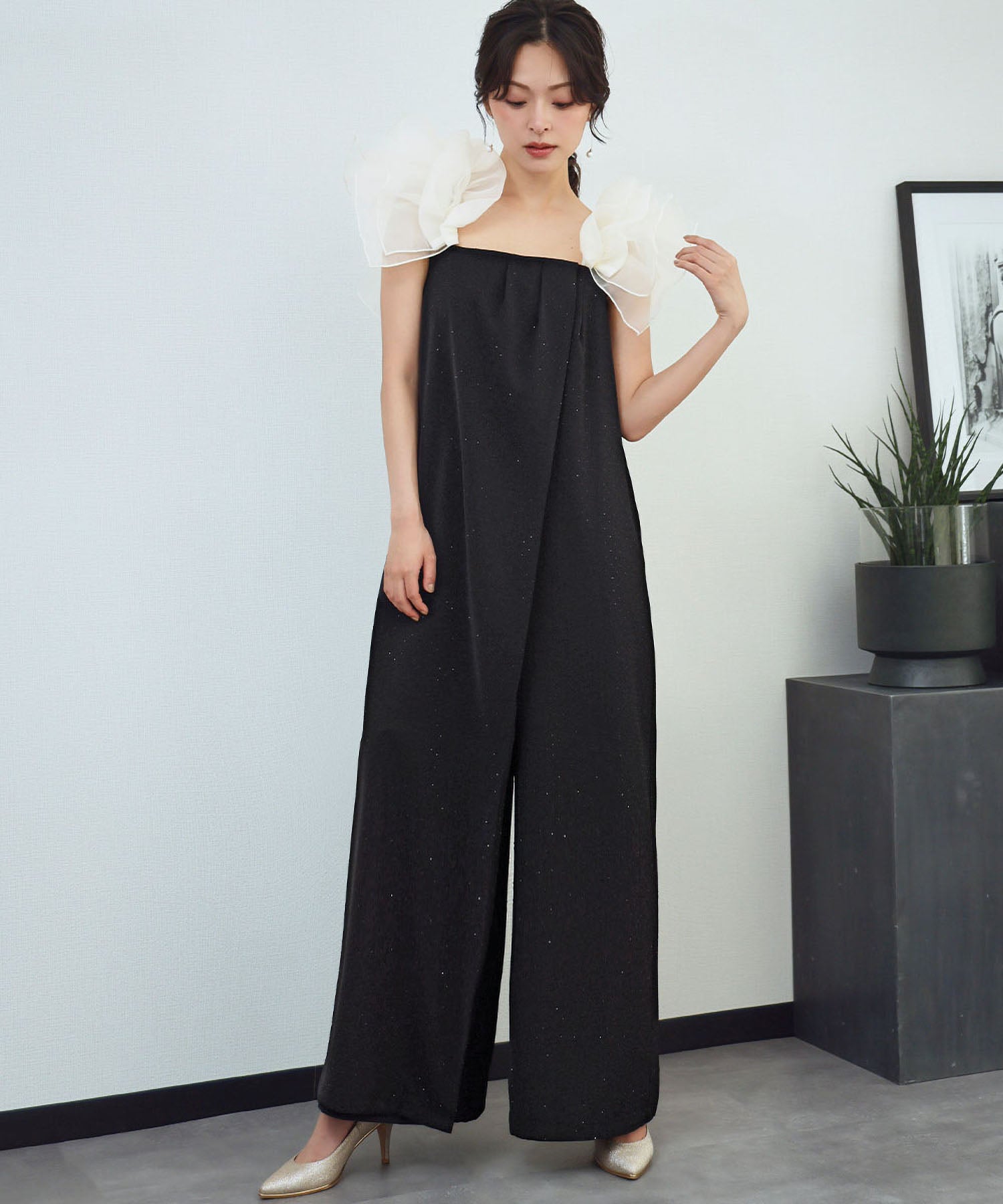 アキコオガワ 24SS 2WAY ツイルダブルクロス オールインワン 黒 36 結婚式・お呼ばれ対応 | つけ袖付き2WAYオールインワン - パーティー