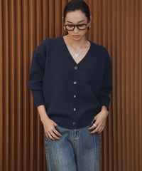 身長：170cm　着用サイズ：Mサイズ　B：78 / W：59 / H：85