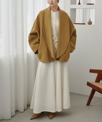 身長：172cm　着用サイズ：FREE　B：78 / W：60 / H：87