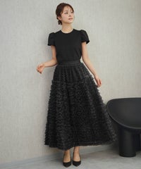身長：170cm　着用サイズ：Mサイズ　B：86 / W：61 / H：87