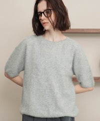 身長：172cm　着用サイズ：FREE　B：70 / W：60 / H：84
