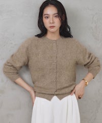 身長：168cm　着用サイズ：FREE　B：81 / W：60 / H：89