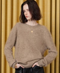 ベージュ