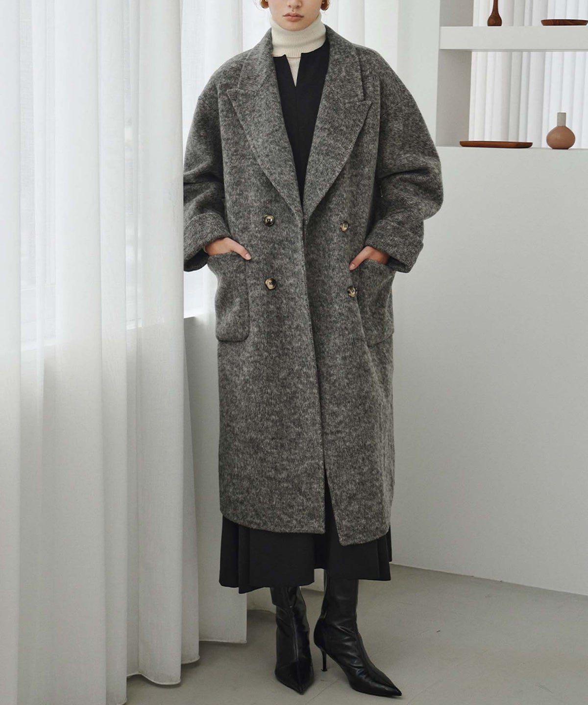 身長：172cm　着用サイズ：FREE　B：78 / W：60 / H：87