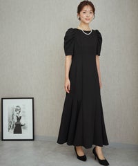 ブラック