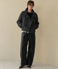 身長：173cm　着用サイズ：FREE　B：81 / W：61 / H：89