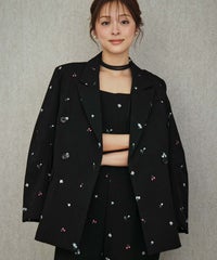 ブラック
