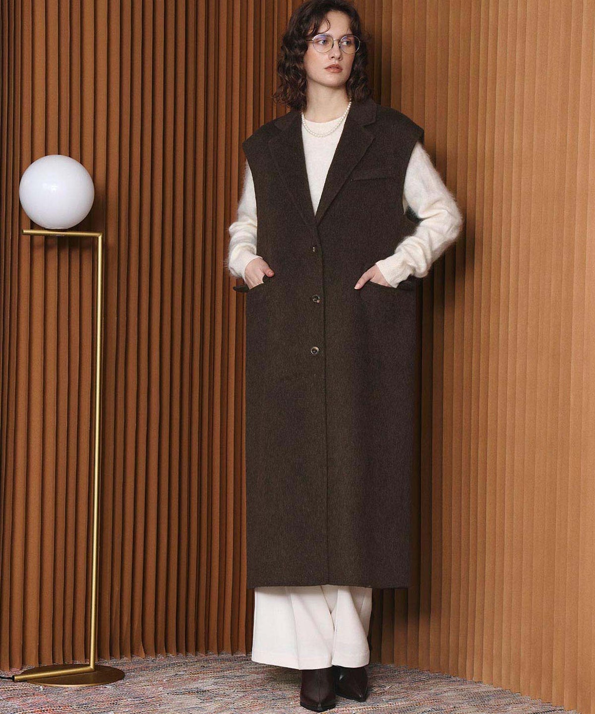 ブラウン