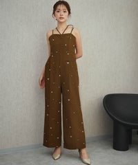 身長：170cm　着用サイズ：Mサイズ　B：86 / W：61 / H：87