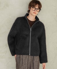 身長：173cm　着用サイズ：FREE　B：81 / W：61 / H：89