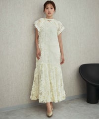 身長：170cm　着用サイズ：オリジナルサイズ　B：86 / W：61 / H：87